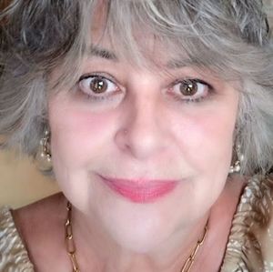 Meet your Posher, Cheri